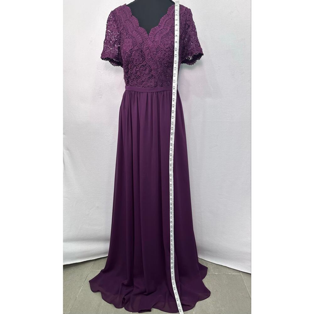 JJ’s House Purple Lace Chiffon Formal Gown Size 10 V-Neck Floor Length Dress - Picture 10 of 13